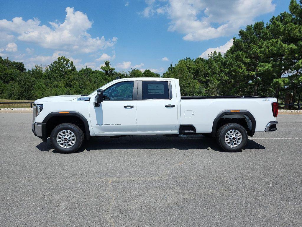 new 2025 GMC Sierra 2500 car, priced at $52,812
