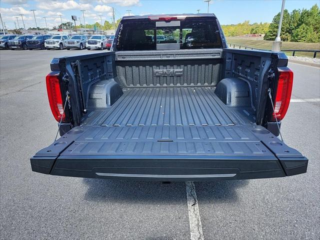 new 2025 GMC Sierra 1500 car, priced at $70,829