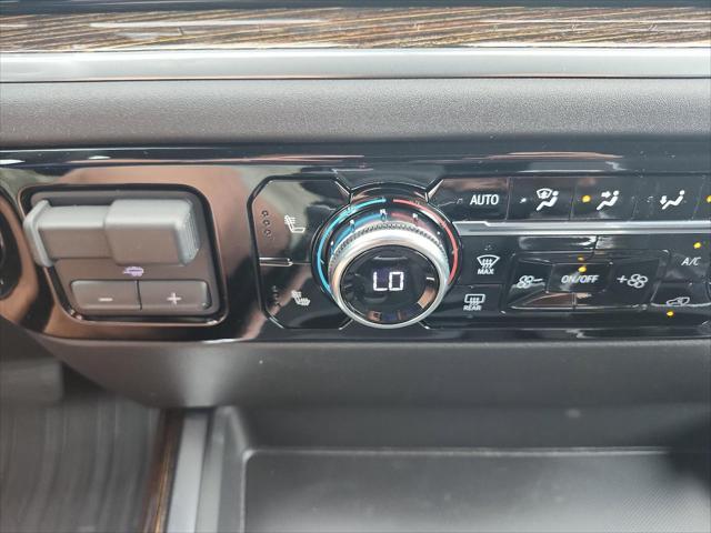 new 2025 GMC Sierra 1500 car, priced at $55,052