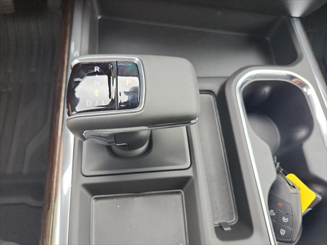 new 2025 GMC Sierra 1500 car, priced at $55,052