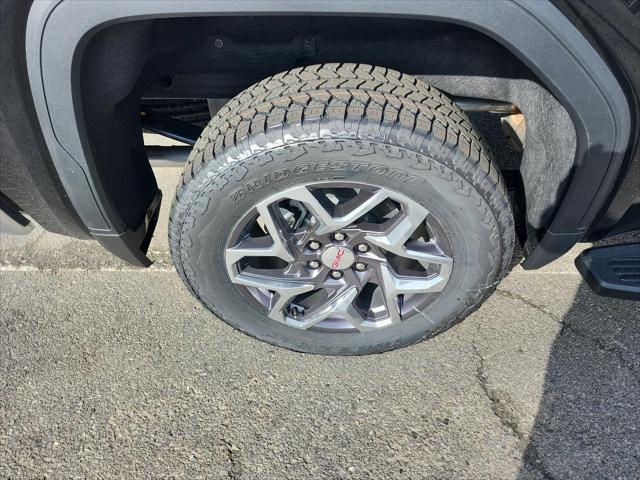 new 2025 GMC Sierra 1500 car, priced at $57,198