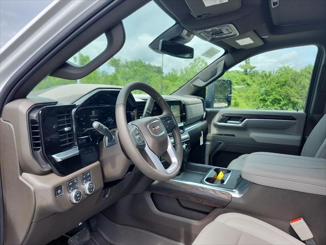 new 2025 GMC Sierra 2500 car, priced at $75,655
