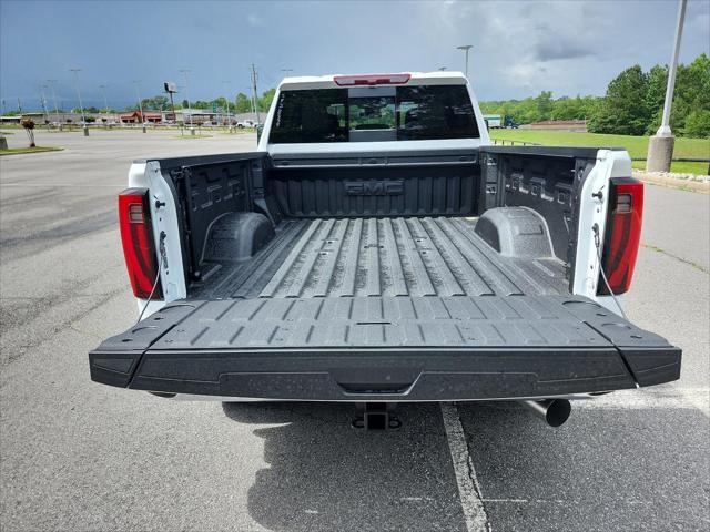 new 2025 GMC Sierra 2500 car, priced at $75,655