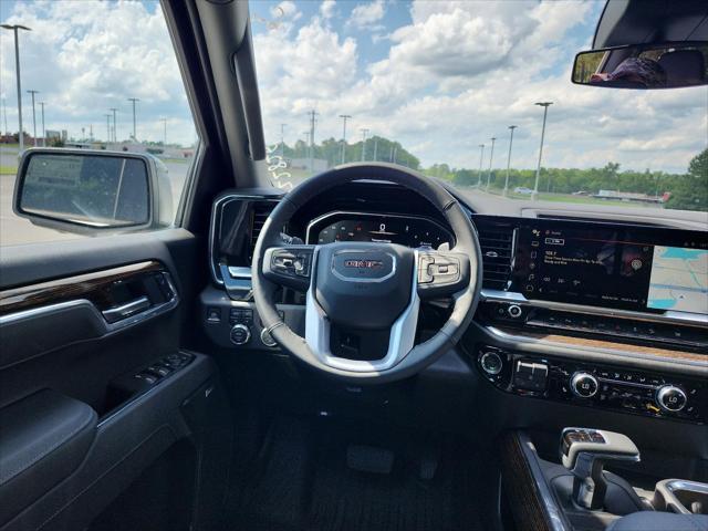 new 2025 GMC Sierra 1500 car, priced at $57,162