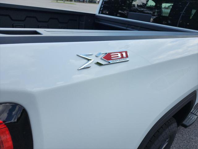 new 2025 GMC Sierra 1500 car, priced at $57,162