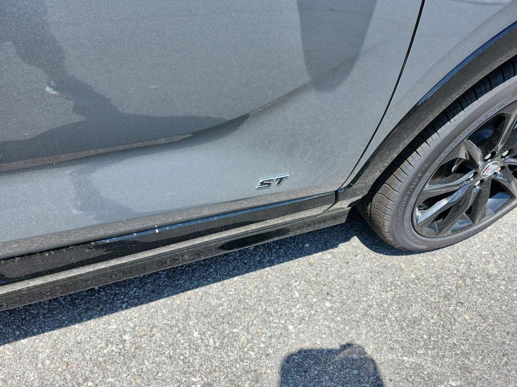 new 2026 Buick Encore GX car, priced at $28,059