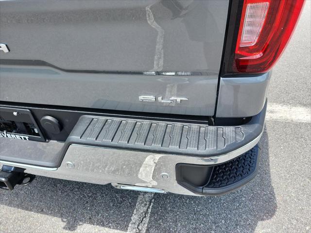 new 2025 GMC Sierra 1500 car, priced at $60,633