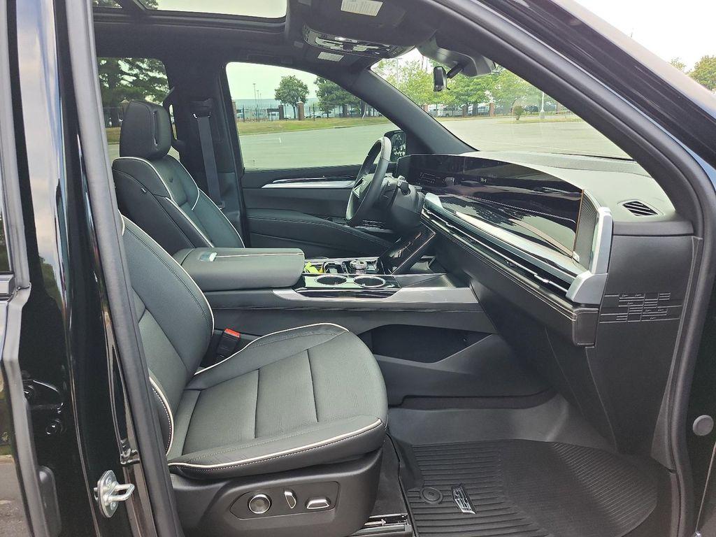 used 2025 Cadillac Escalade car, priced at $107,989