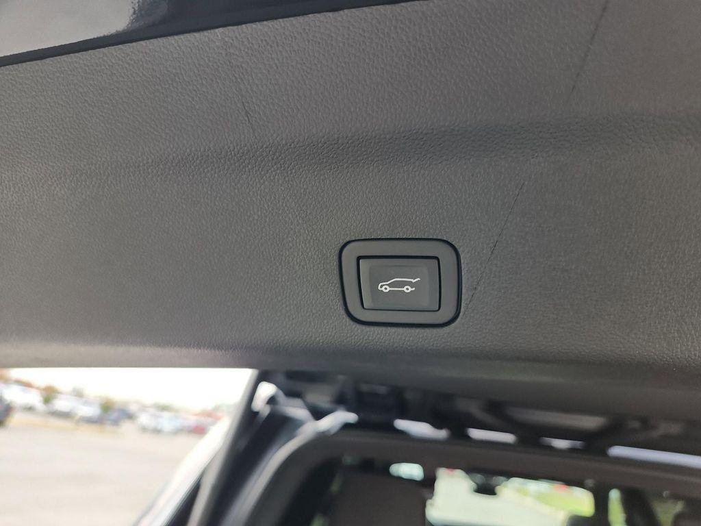 used 2025 Cadillac Escalade car, priced at $107,989