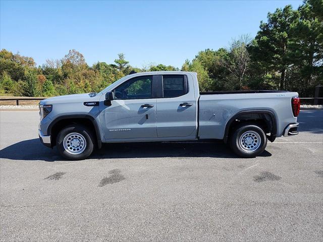 new 2025 GMC Sierra 1500 car, priced at $42,535