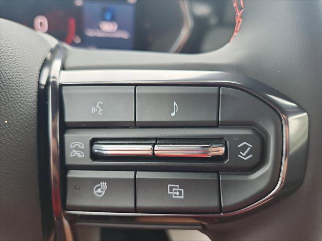 new 2025 GMC Canyon car, priced at $60,072