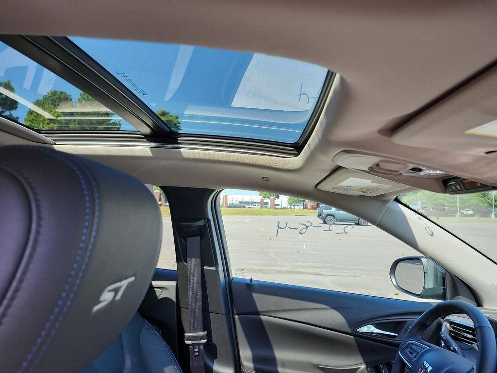 new 2026 Buick Encore GX car, priced at $27,259