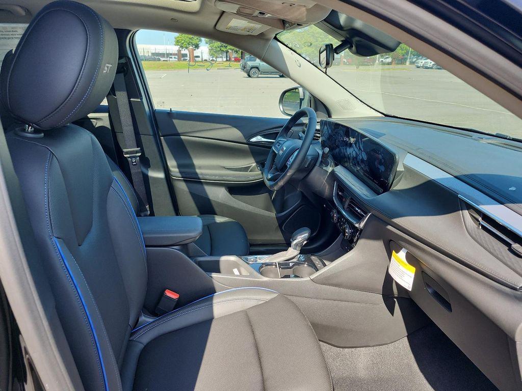 new 2026 Buick Encore GX car, priced at $27,259