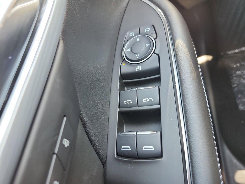 new 2025 Buick Envision car, priced at $47,595