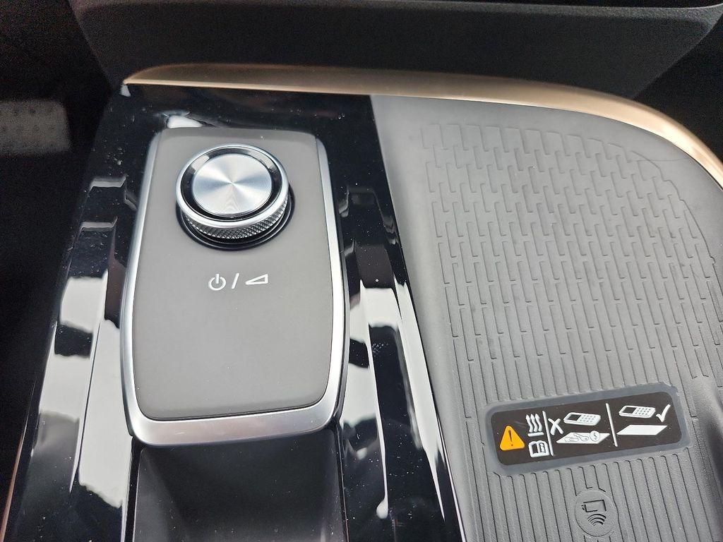 new 2025 Buick Enclave car, priced at $59,302