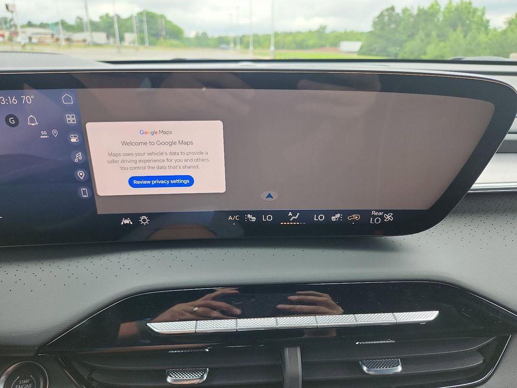 new 2025 Buick Enclave car, priced at $59,302