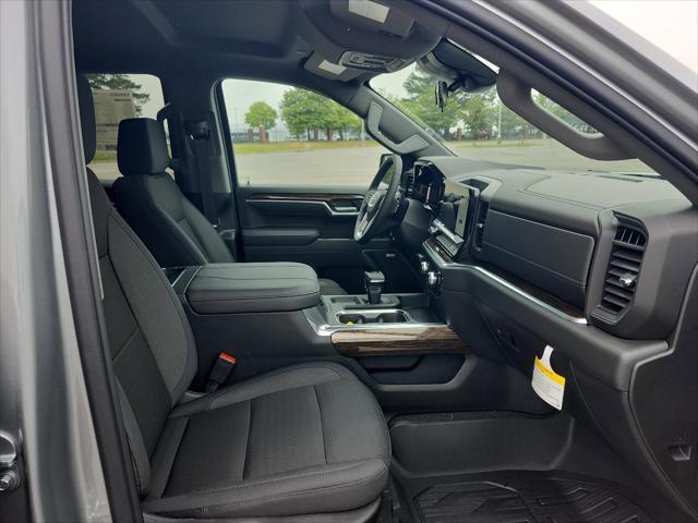 new 2025 GMC Sierra 1500 car, priced at $55,497