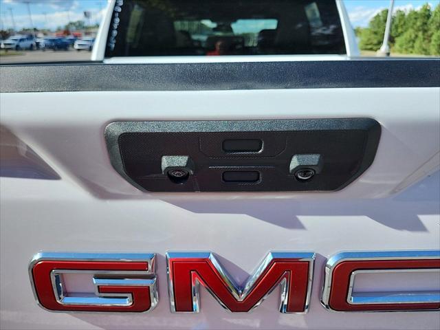 new 2025 GMC Sierra 1500 car, priced at $57,650