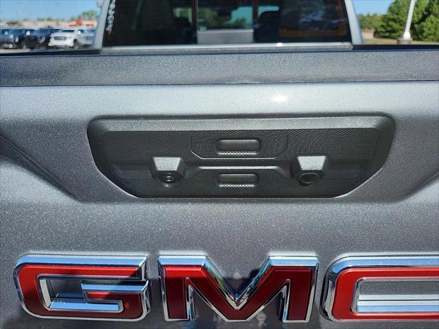 new 2025 GMC Sierra 1500 car, priced at $70,829