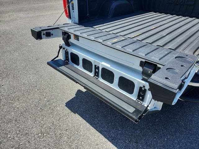 used 2024 GMC Sierra 1500 car, priced at $50,121