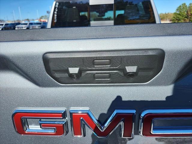 new 2025 GMC Sierra 1500 car, priced at $66,105