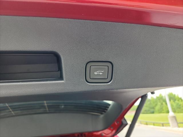 new 2025 GMC Acadia car, priced at $50,699