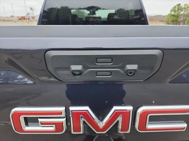 new 2025 GMC Sierra 1500 car, priced at $52,061