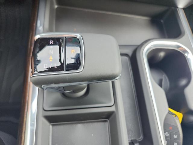 new 2025 GMC Sierra 1500 car, priced at $57,162