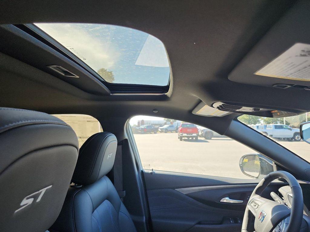 new 2026 Buick Envista car, priced at $30,910