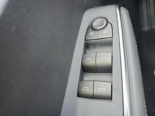 new 2025 GMC Acadia car, priced at $43,157