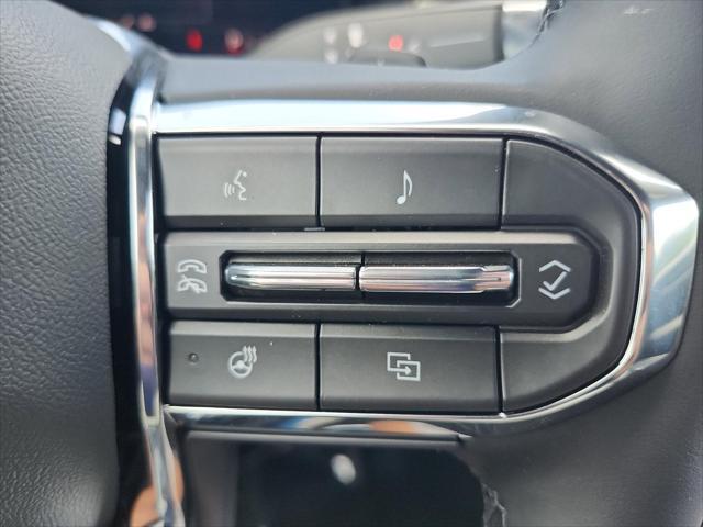 new 2025 GMC Acadia car, priced at $43,157