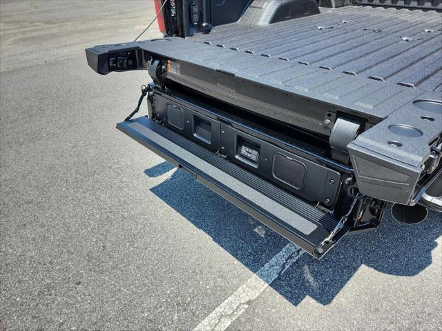 new 2025 GMC Sierra 2500 car, priced at $90,605