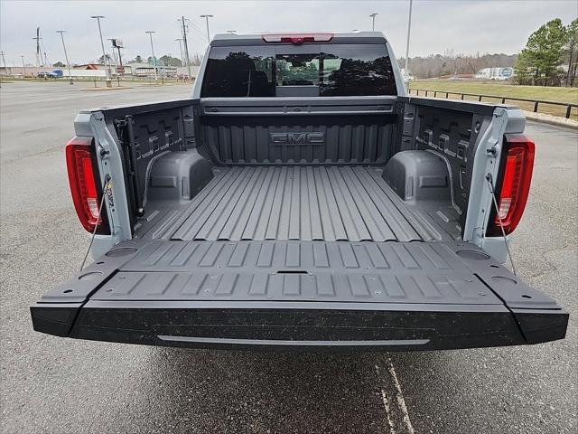 new 2025 GMC Sierra 1500 car, priced at $66,105