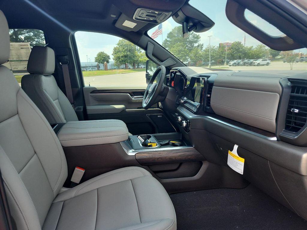 new 2026 GMC Sierra 3500 car, priced at $81,372