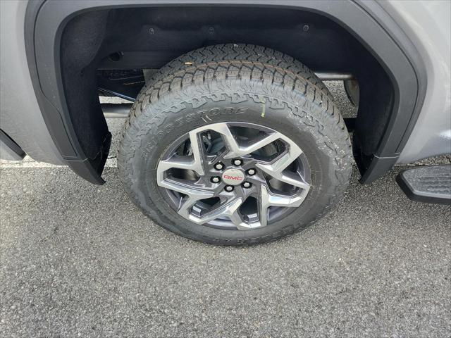 new 2025 GMC Sierra 1500 car, priced at $57,198