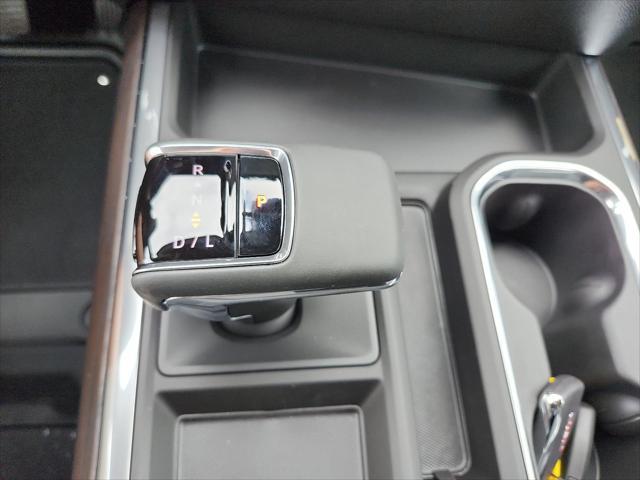 new 2025 GMC Sierra 1500 car, priced at $53,270
