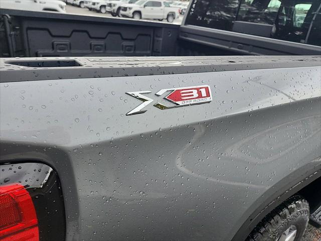 new 2025 GMC Sierra 1500 car, priced at $61,303