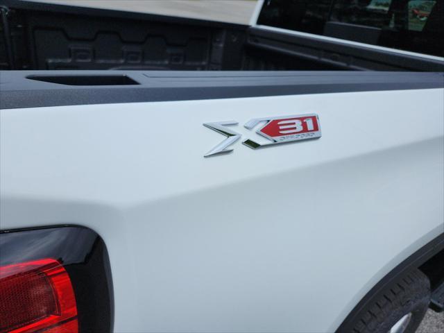 new 2025 GMC Sierra 1500 car, priced at $60,174