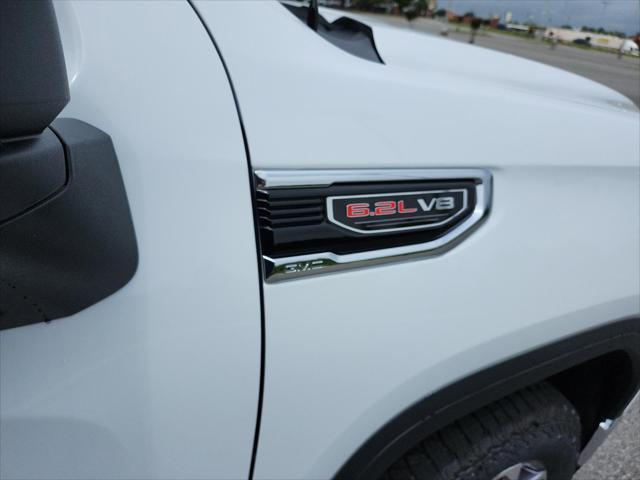 new 2025 GMC Sierra 1500 car, priced at $60,174