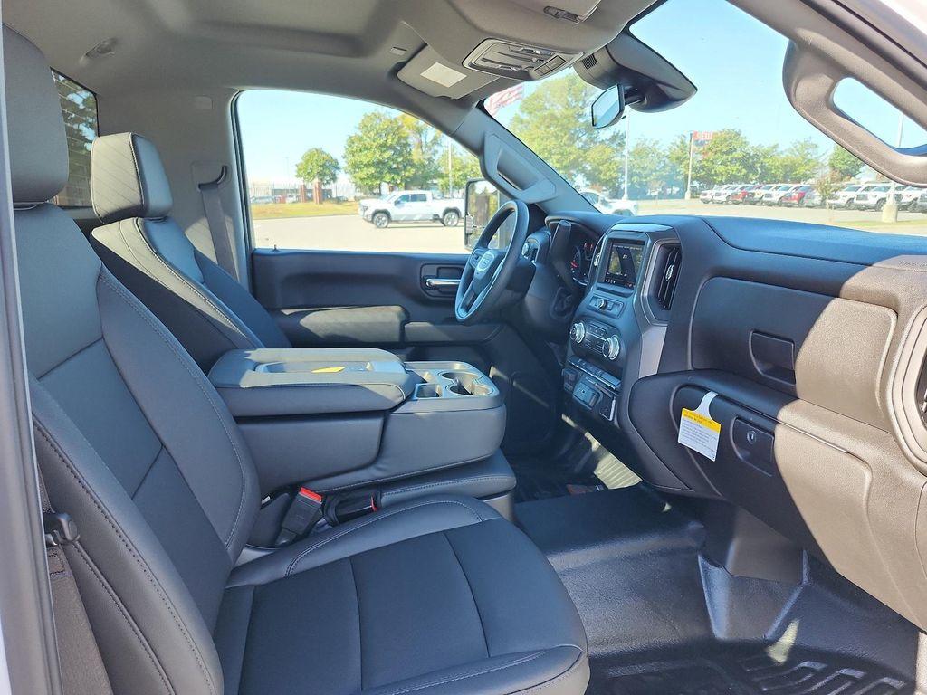 new 2026 GMC Sierra 3500 car, priced at $60,324