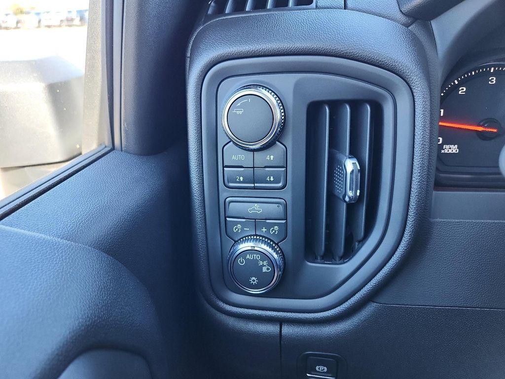 new 2026 GMC Sierra 3500 car, priced at $60,324