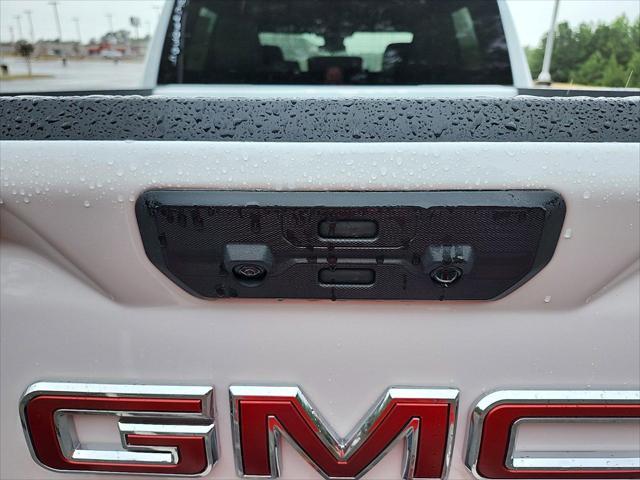 new 2024 GMC Sierra 1500 car, priced at $49,995