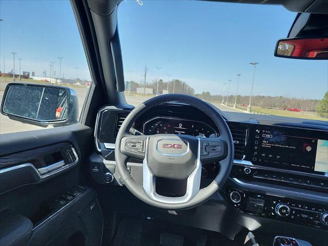 new 2025 GMC Sierra 1500 car, priced at $53,823