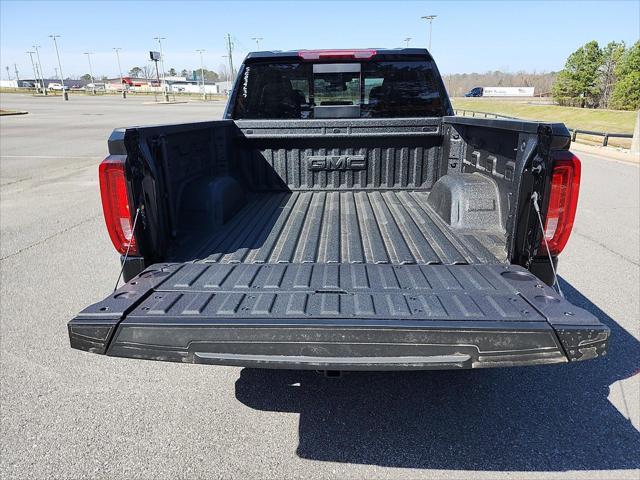 new 2025 GMC Sierra 1500 car, priced at $53,823