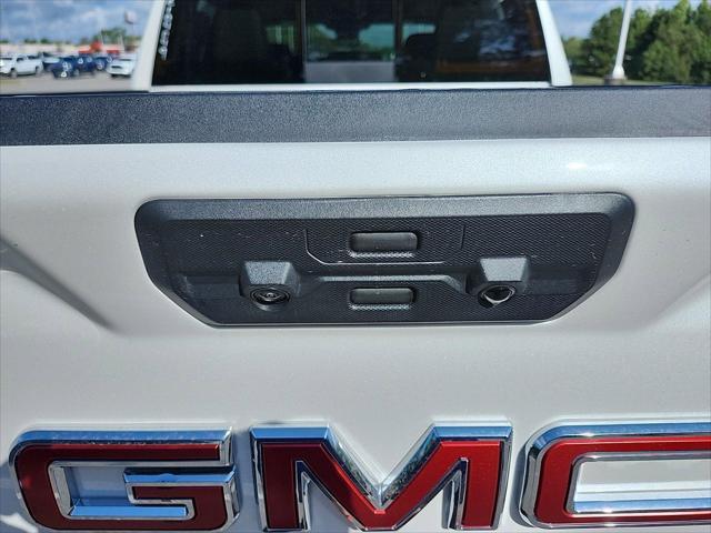 new 2025 GMC Sierra 1500 car, priced at $81,030