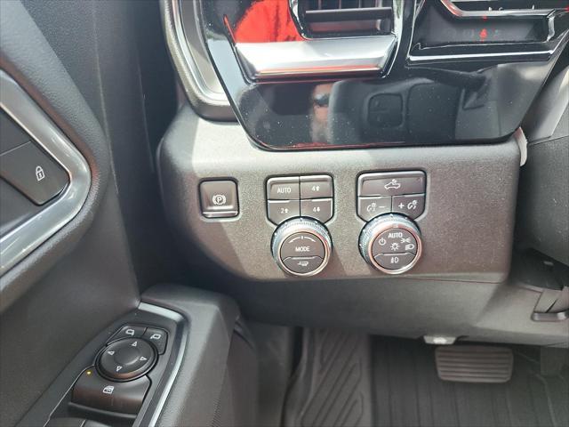 new 2025 GMC Sierra 1500 car, priced at $53,058