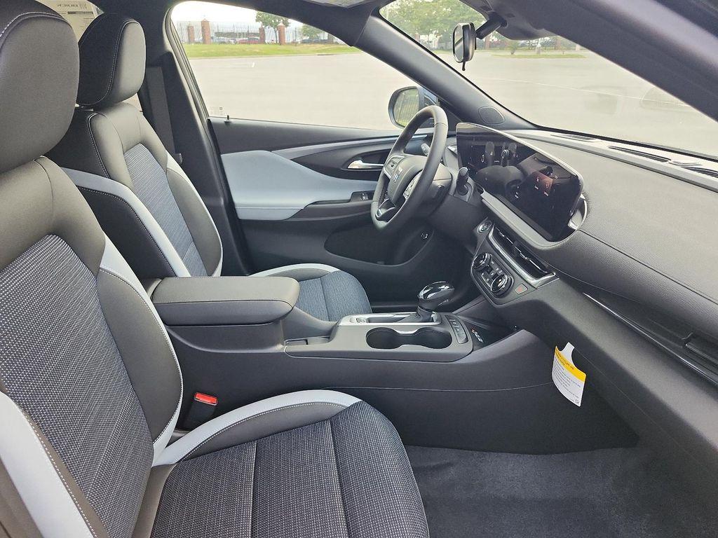 new 2026 Buick Envista car, priced at $27,064