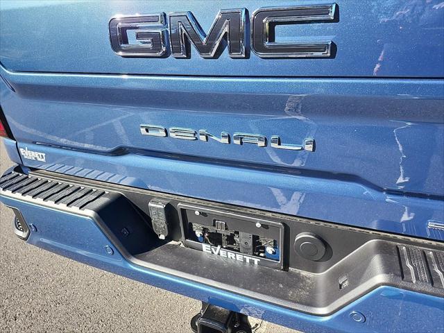 new 2025 GMC Sierra 2500 car, priced at $90,649