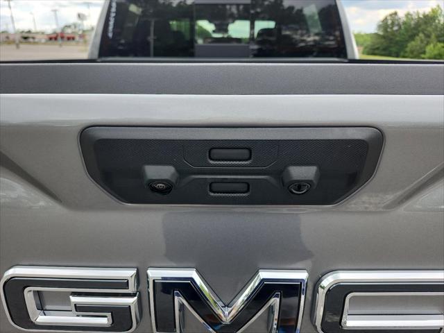 new 2025 GMC Sierra 1500 car, priced at $75,672
