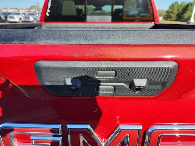 new 2025 GMC Sierra 1500 car, priced at $61,252